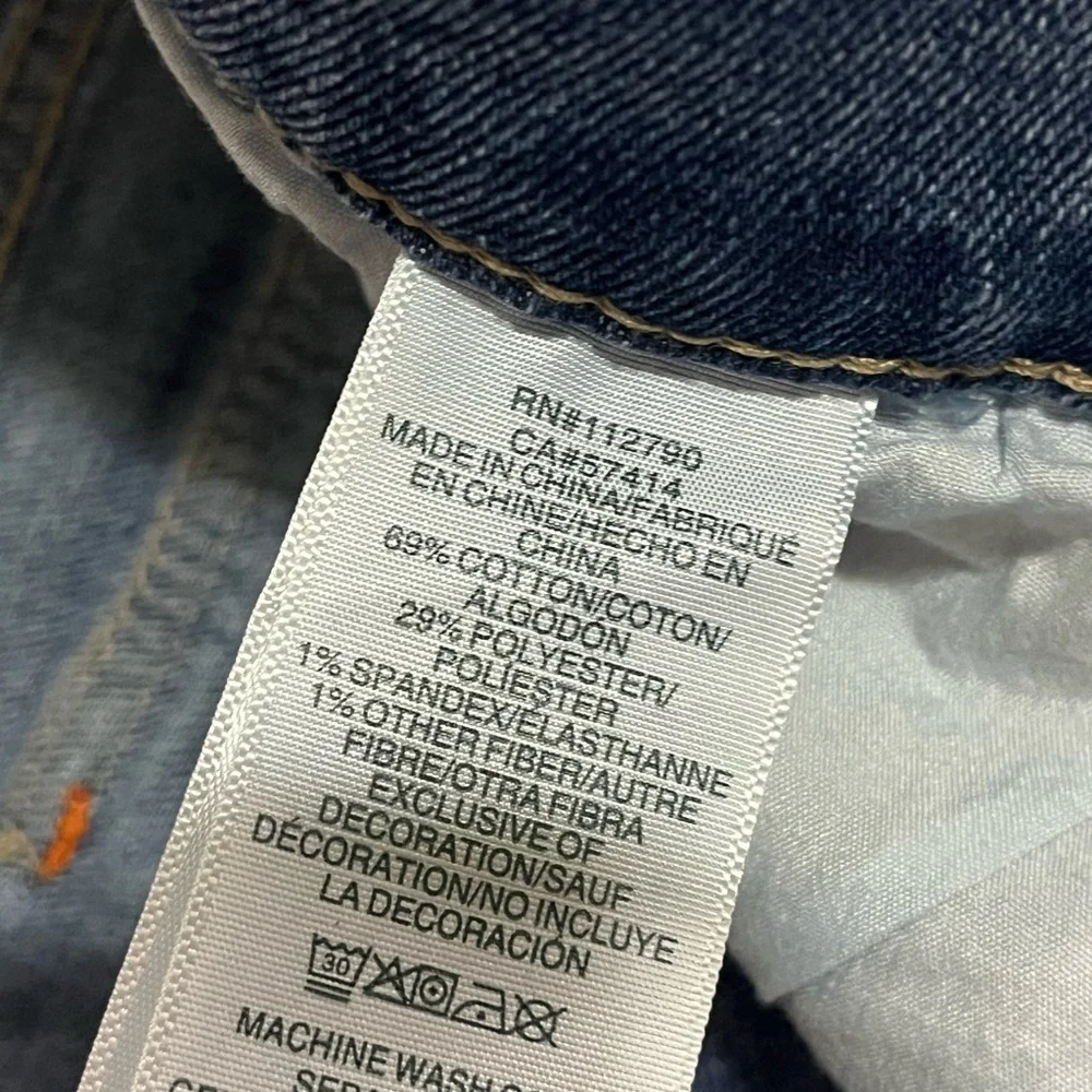 TRUE RELIGION Ricky Relaxed straight big T flap Medium Fresh Wash Jeans Size 34